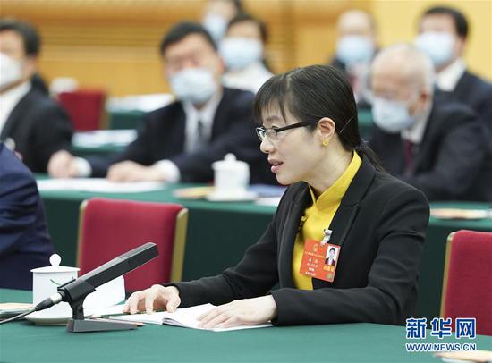 5月24日，全國人大代表禹誠參加湖北代表團的審議并發(fā)言。新華社記者 黃敬文 攝